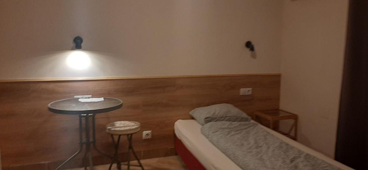 Apartman Vorosmarty Apartment Budapest Exterior photo